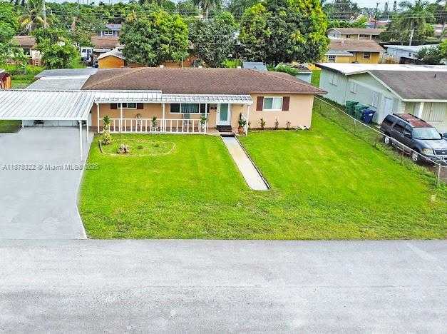 Small Image of 3811 NORTH WEST 174TH ST, Miami Gardens Number 5