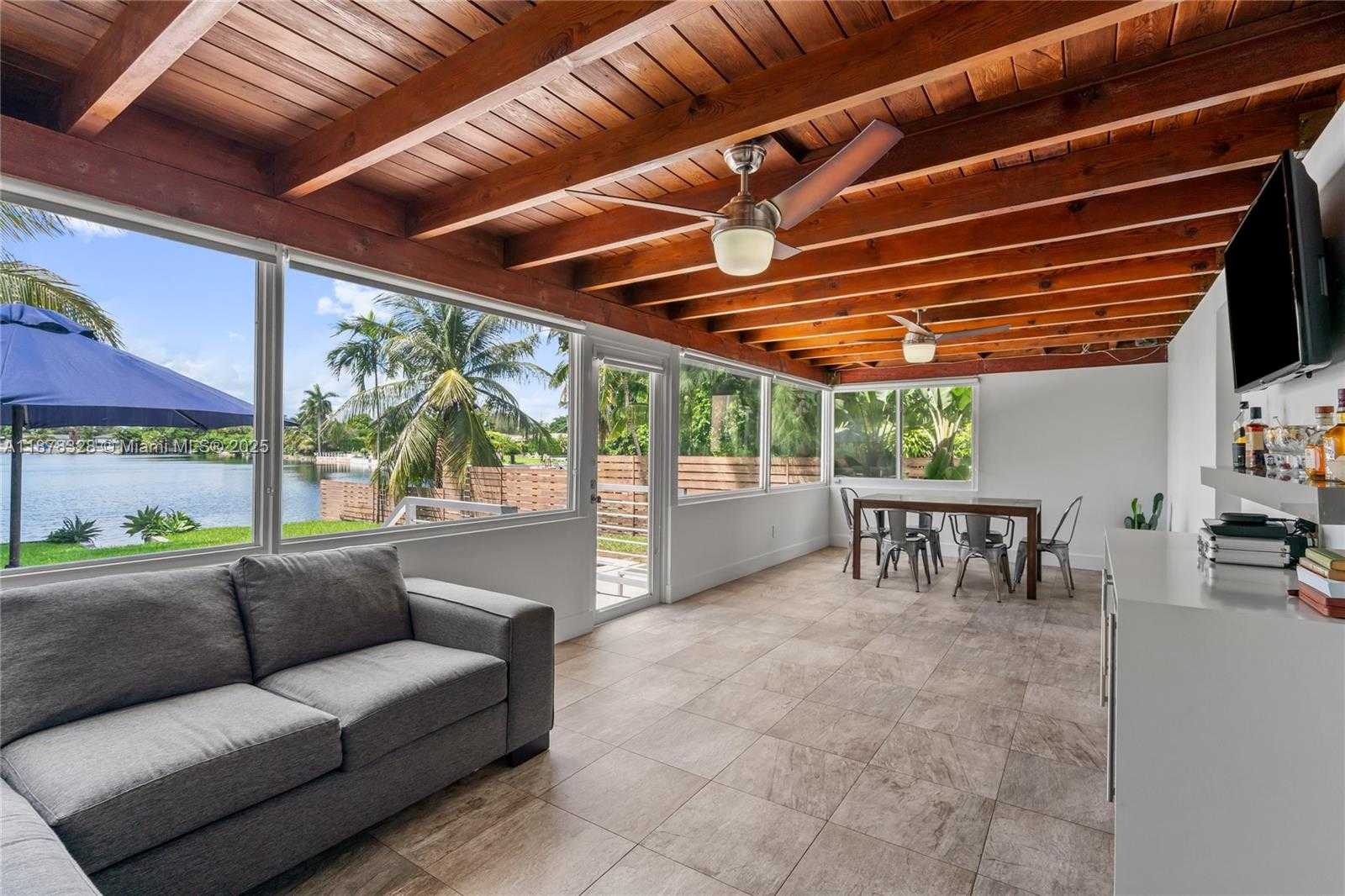 Small Image of 1620 LENAPE DR, Miami Springs Number 23