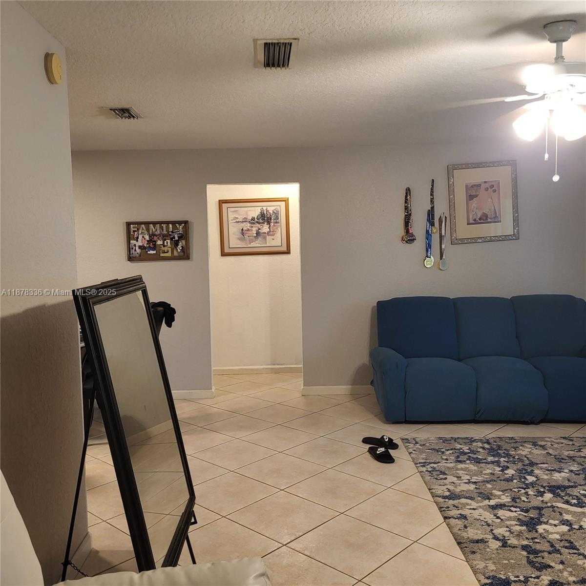 Small Image of 1600 NORTH WEST 68TH TER, Margate Number 4