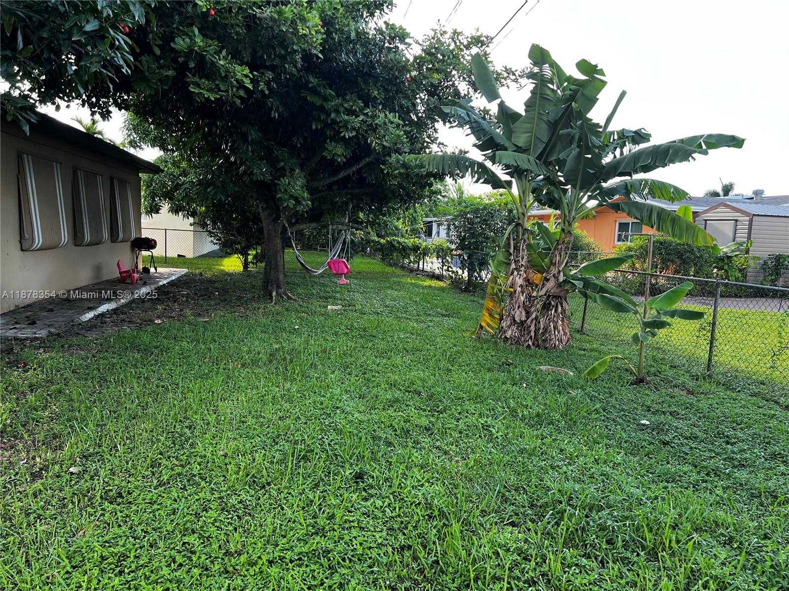 Small Image of 4711 NORTH WEST 19TH CT, Lauderhill Number 5