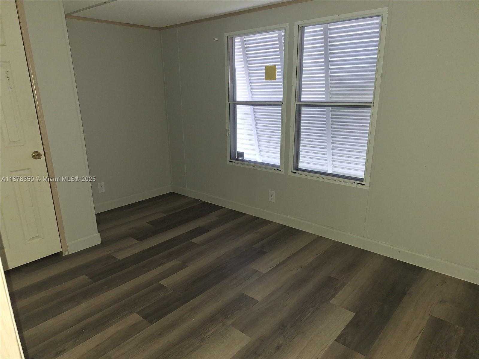 Small Image of 35303 SOUTH WEST 180TH AVE LOT308, Homestead Number 17