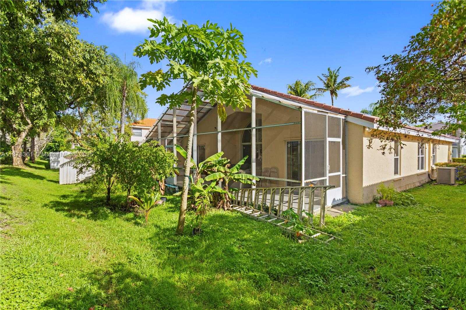 Small Image of 18255 NORTH WEST 21ST ST, Pembroke Pines Number 12