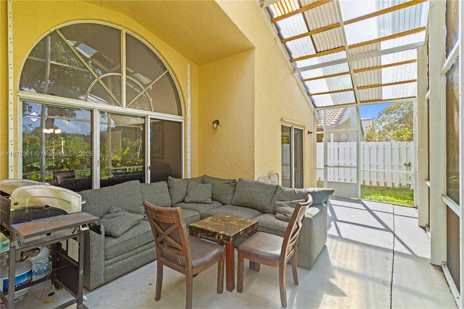Small Image of 18255 NORTH WEST 21ST ST, Pembroke Pines Number 13