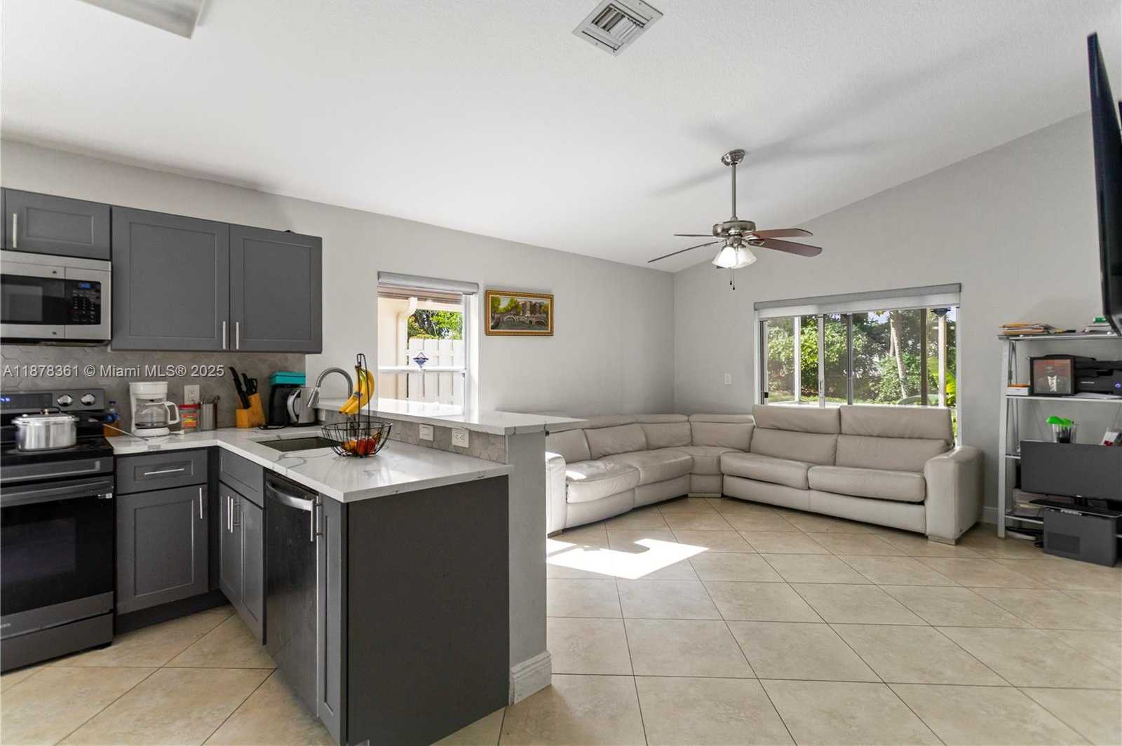 Small Image of 18255 NORTH WEST 21ST ST, Pembroke Pines Number 56