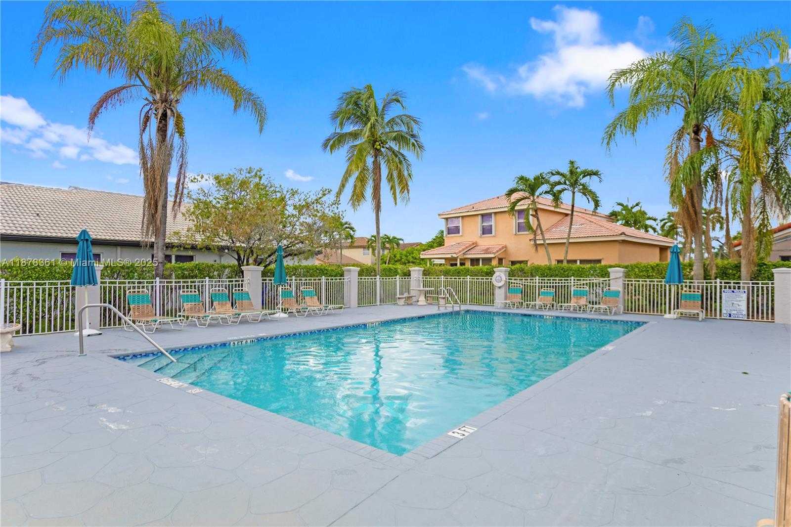 Small Image of 18255 NORTH WEST 21ST ST, Pembroke Pines Number 6