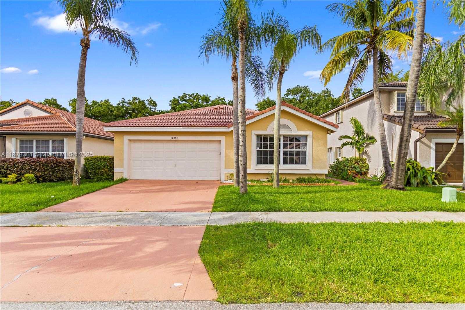 Small Image of 18255 NORTH WEST 21ST ST, Pembroke Pines Number 9