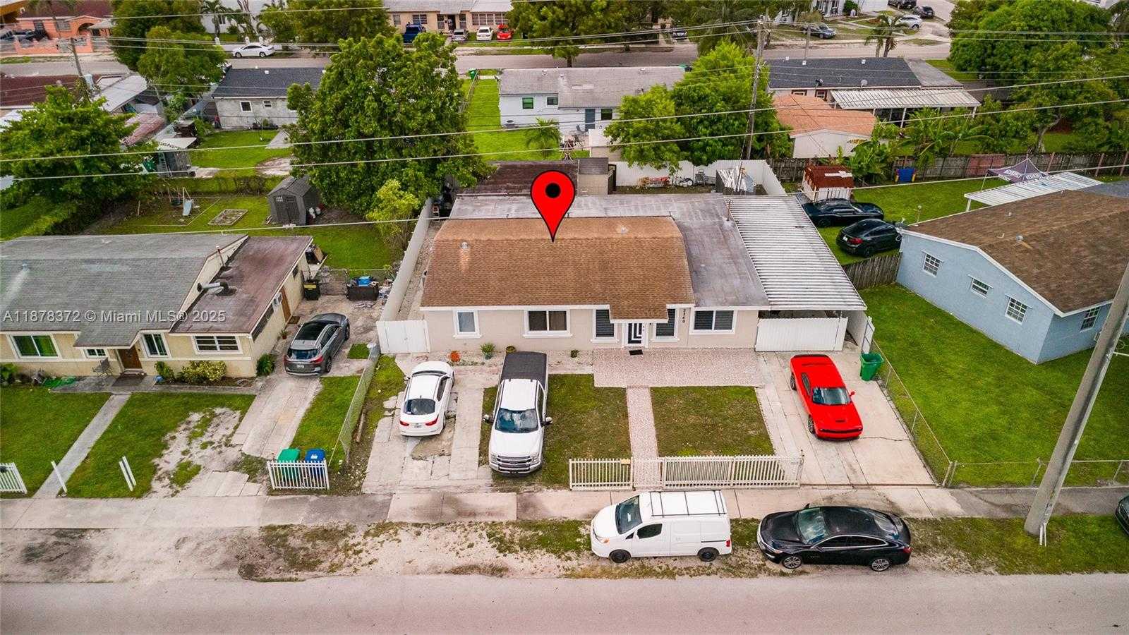 Small Image of 3340 NORTH WEST 179TH ST, Miami Gardens Number 2