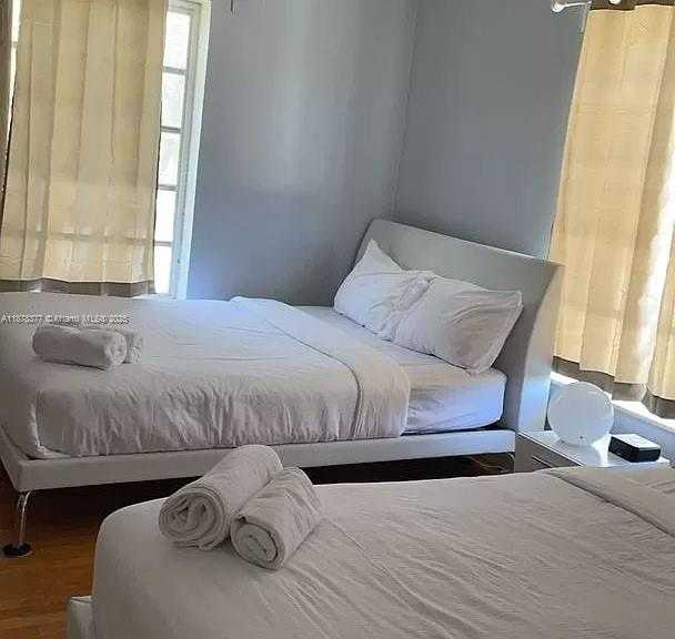 Small Image of 1319 FILLMORE ST, Hollywood Number 13