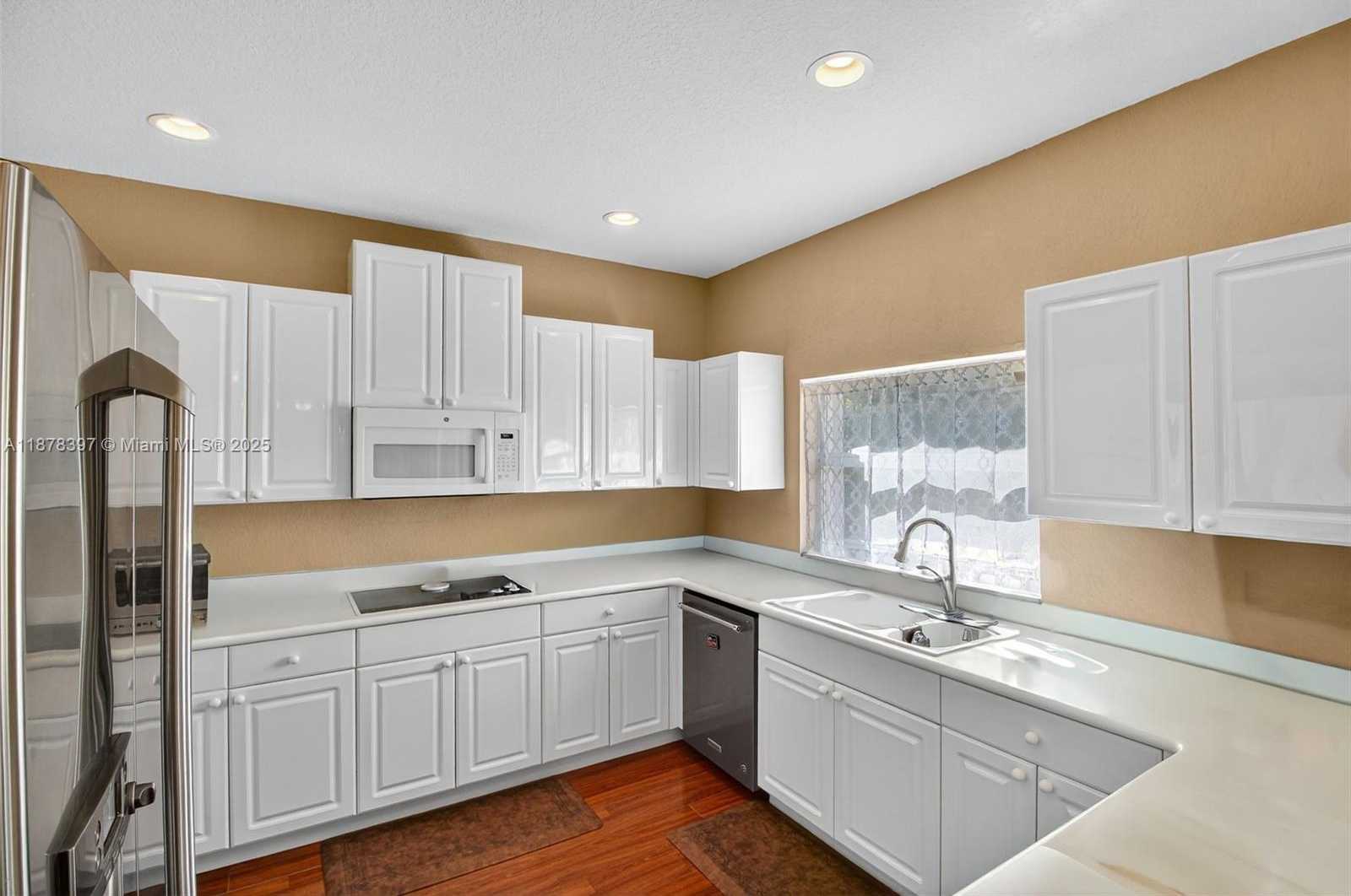 Small Image of 11294 NORTH WEST 66 ST, Doral Number 11