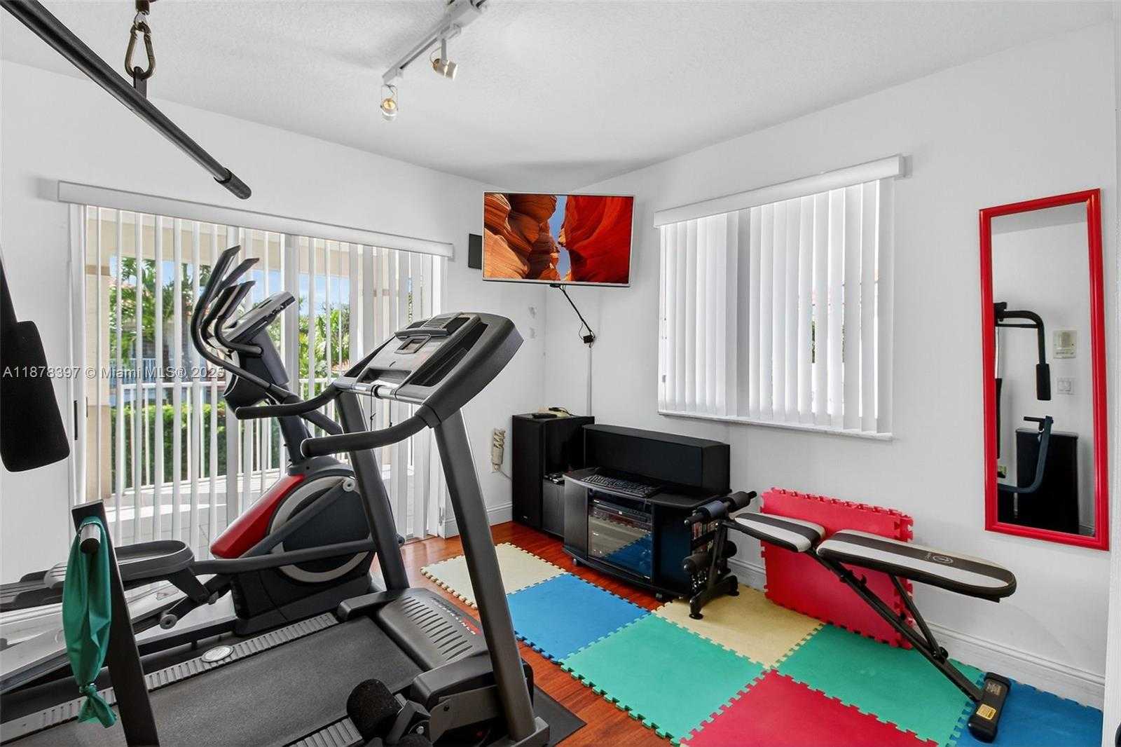 Small Image of 11294 NORTH WEST 66 ST, Doral Number 23