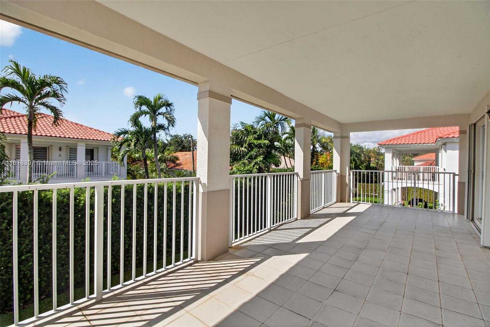 Small Image of 11294 NORTH WEST 66 ST, Doral Number 24
