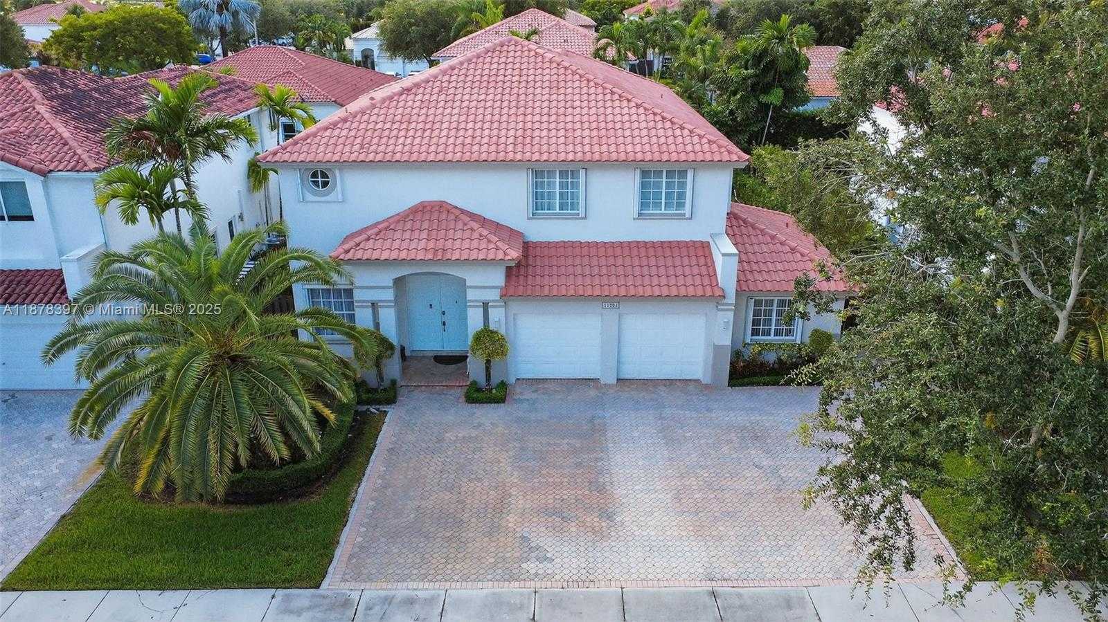 Small Image of 11294 NORTH WEST 66 ST, Doral Number 3