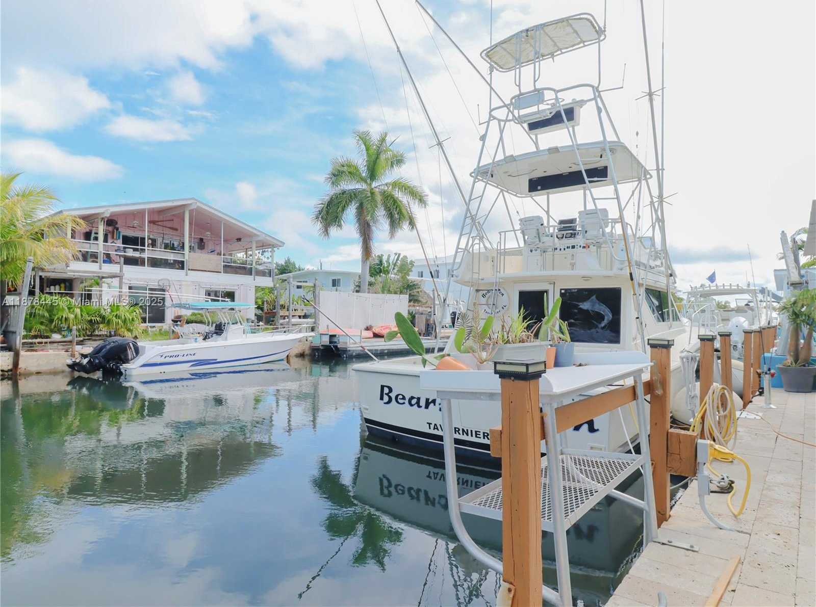 Small Image of 141 OCEAN DR, Tavernier Number 15