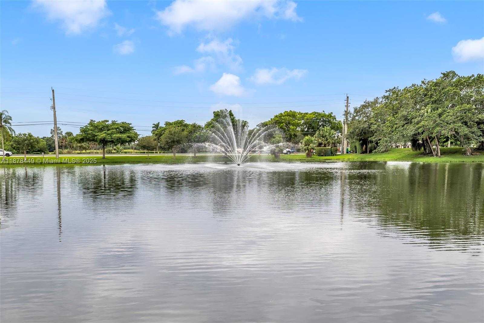 Small Image of 9886 NORTH WEST 2ND ST, Plantation Number 33