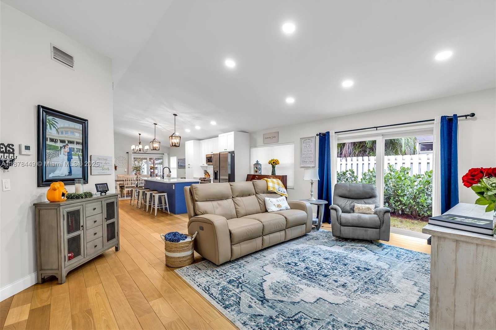 Small Image of 9886 NORTH WEST 2ND ST, Plantation Number 5