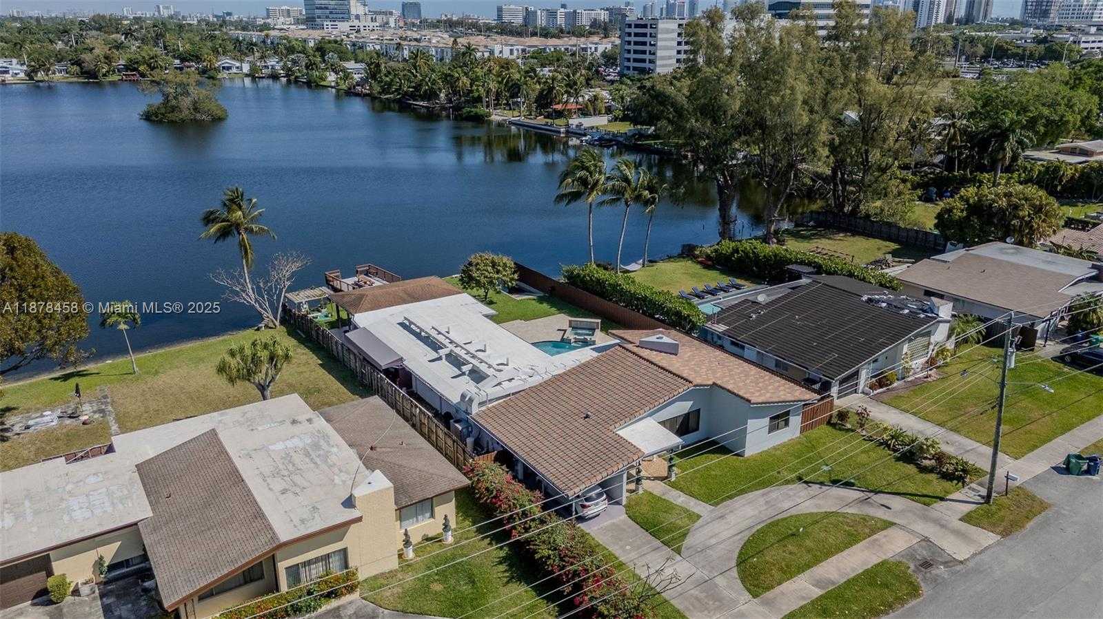 Small Image of 2531 NORTH EAST 195TH ST, Aventura Number 45