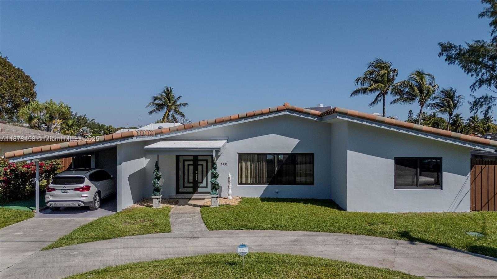 Small Image of 2531 NORTH EAST 195TH ST, Aventura Number 53