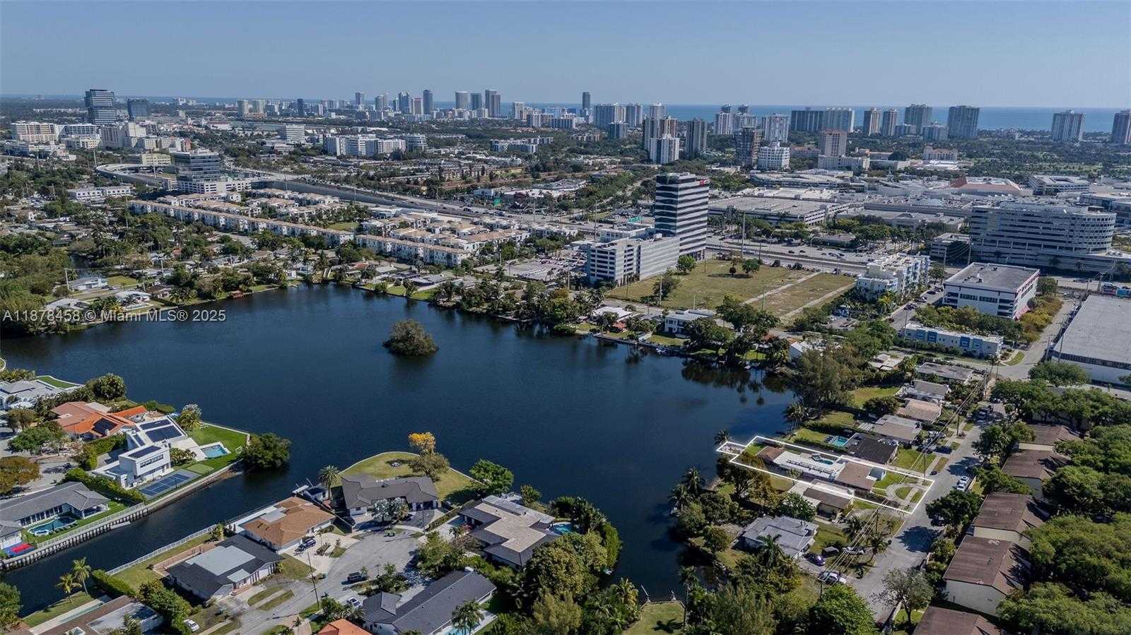 Small Image of 2531 NORTH EAST 195TH ST, Aventura Number 66