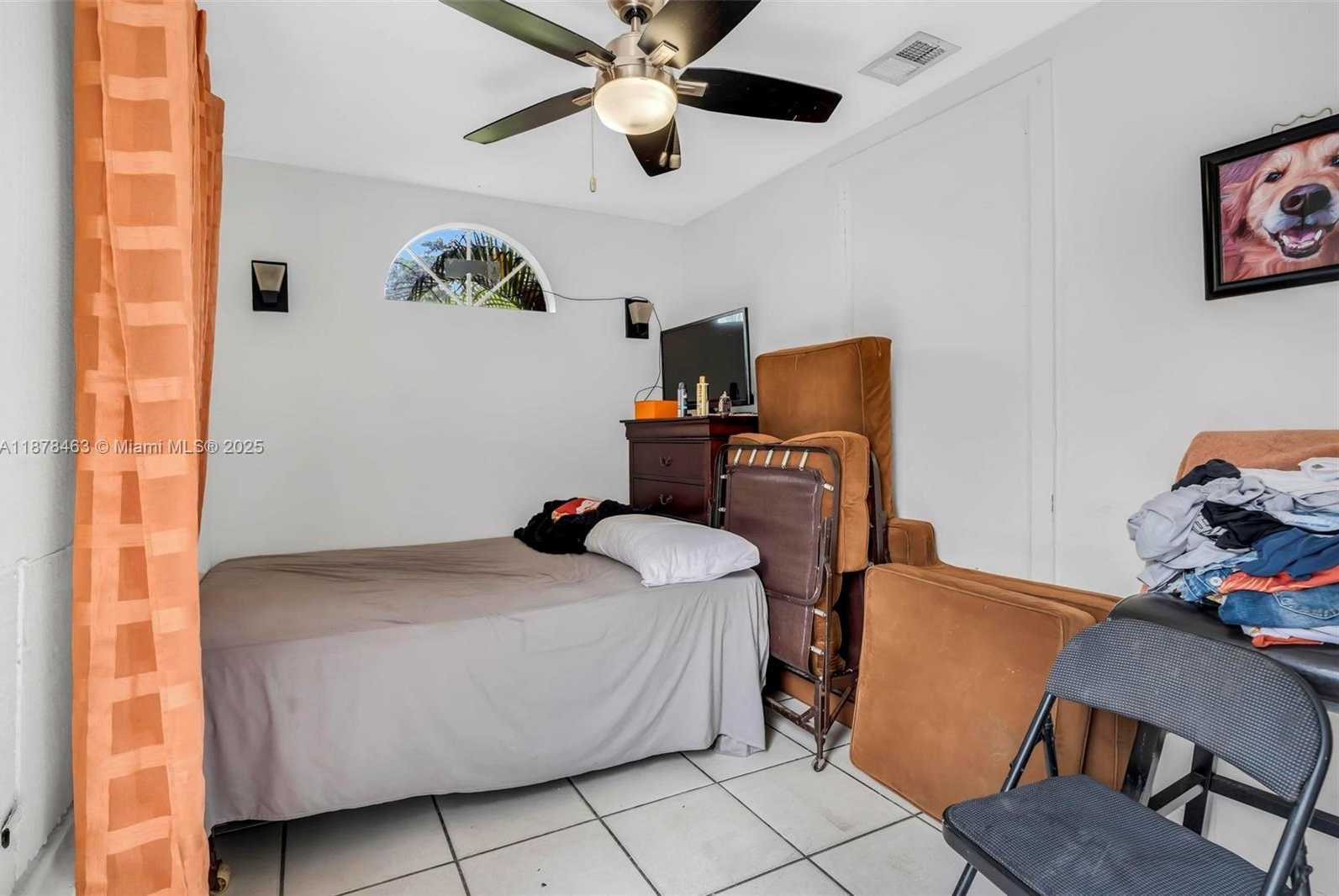 Small Image of 580 SOUTH EAST 2ND ST, Hialeah Number 15