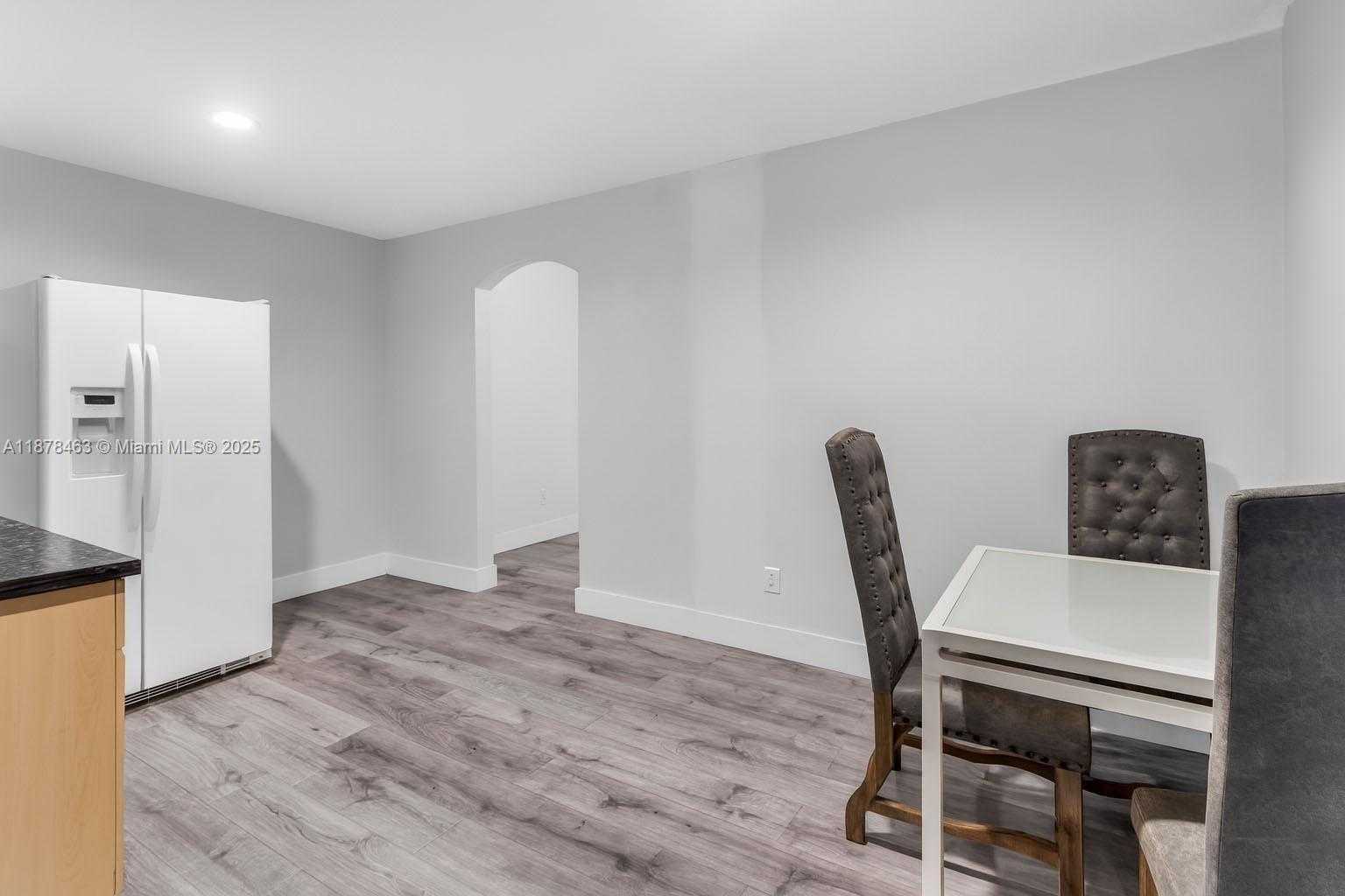 Small Image of 580 SOUTH EAST 2ND ST, Hialeah Number 6