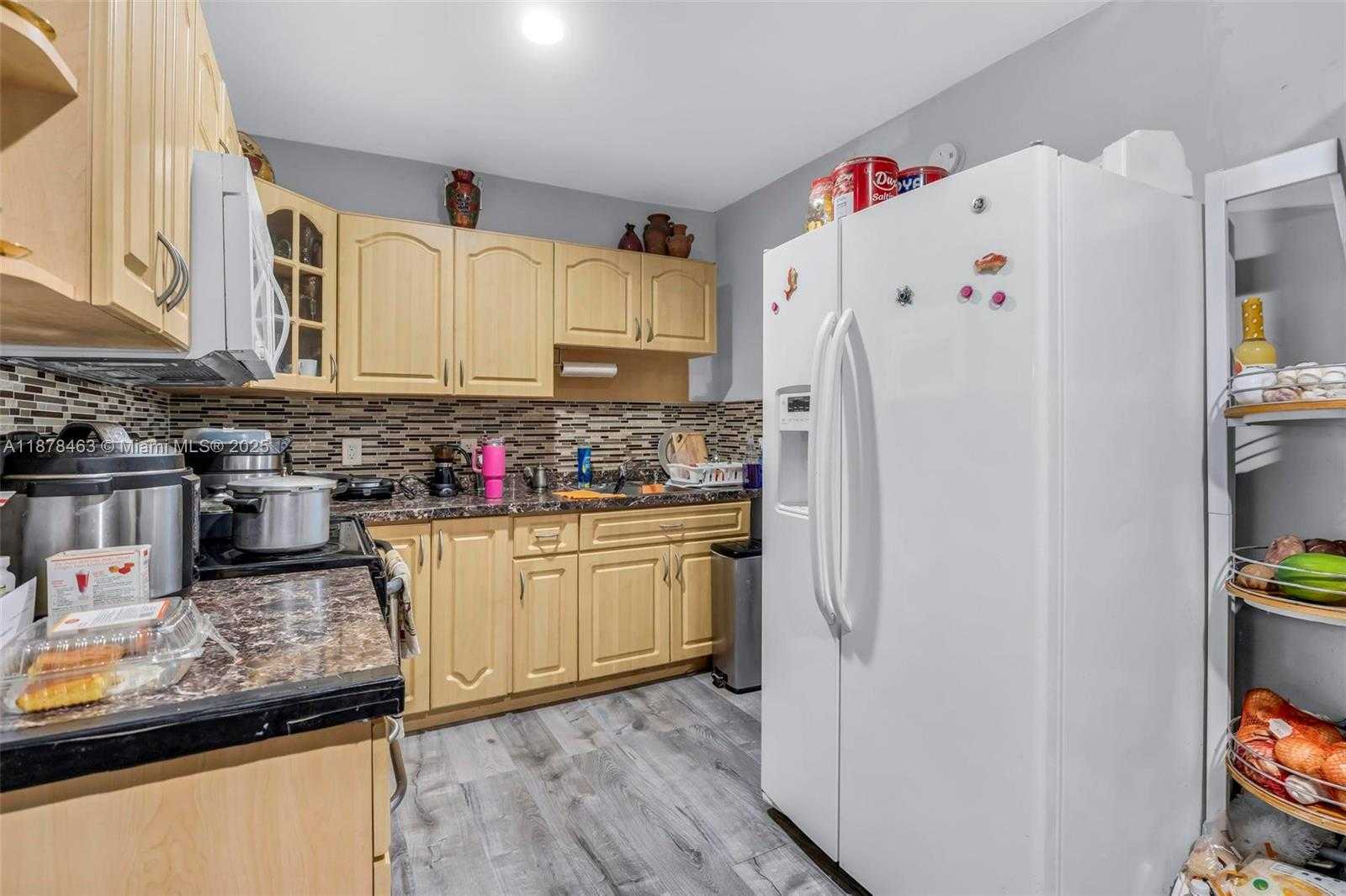 Small Image of 580 SOUTH EAST 2ND ST, Hialeah Number 9