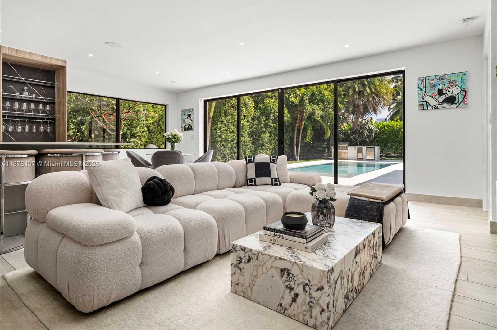Small Image of 8033 NOREMAC AVE, Miami Beach Number 19