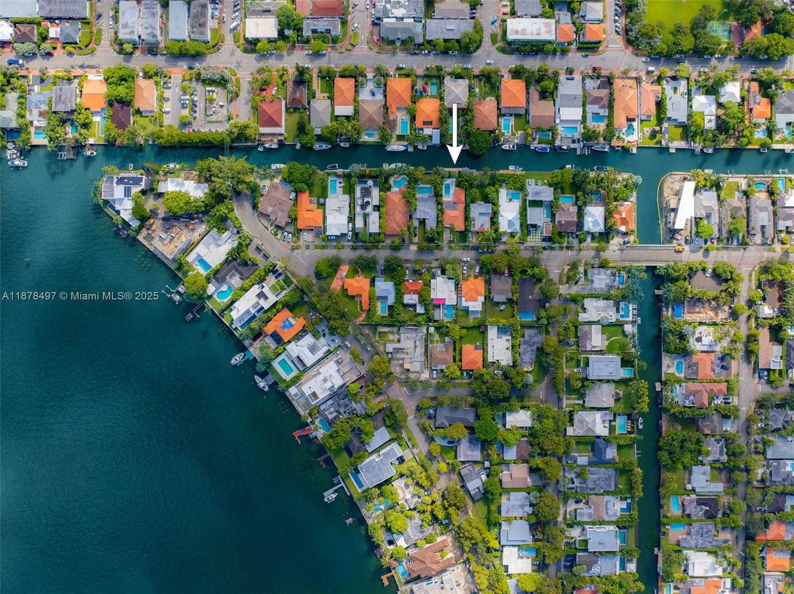 Small Image of 8033 NOREMAC AVE, Miami Beach Number 77