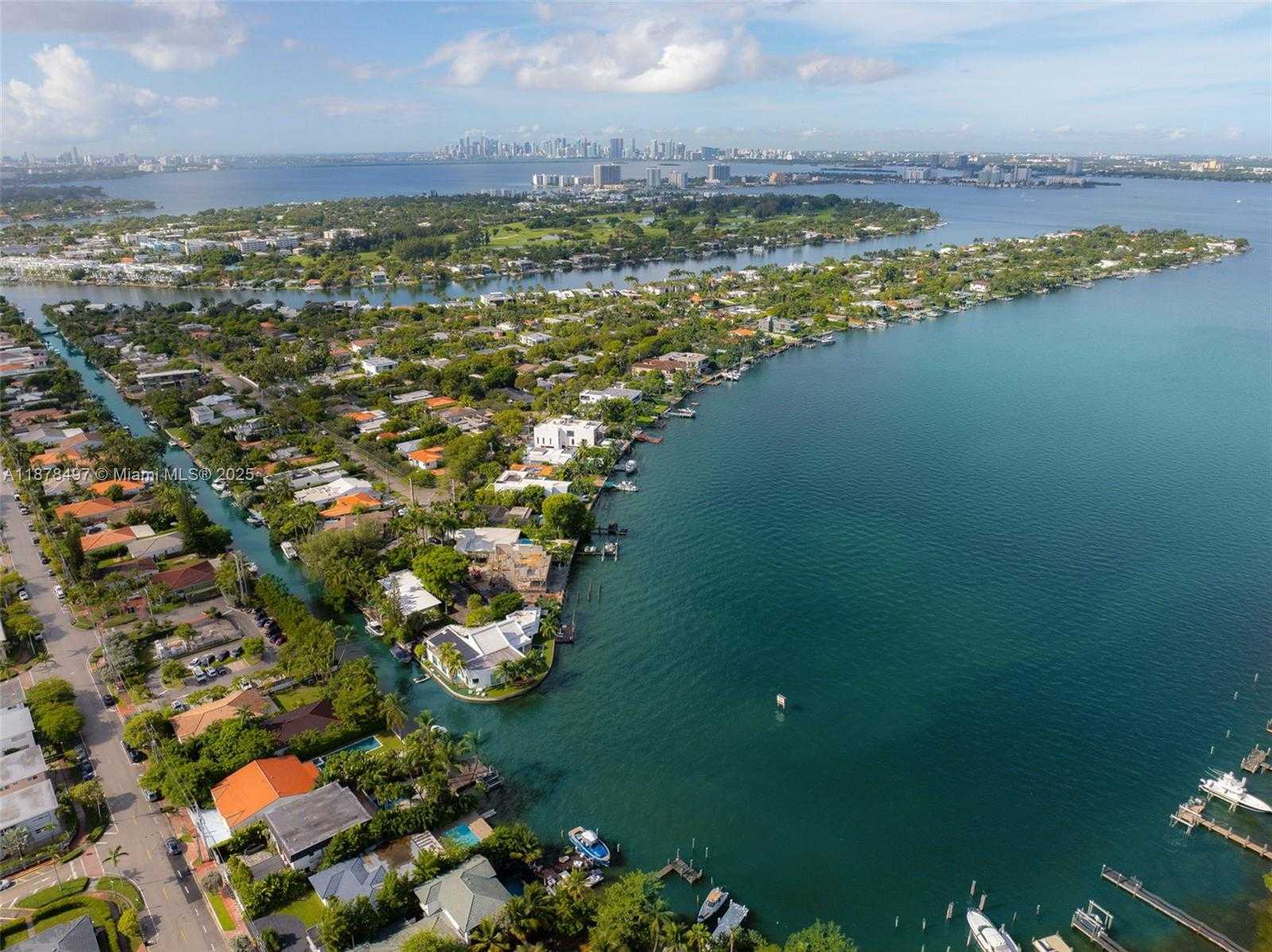 Small Image of 8033 NOREMAC AVE, Miami Beach Number 80