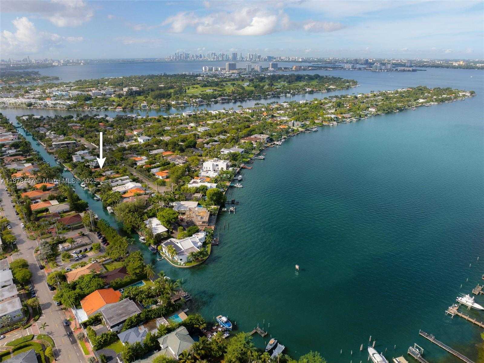 Small Image of 8033 NOREMAC AVE, Miami Beach Number 81
