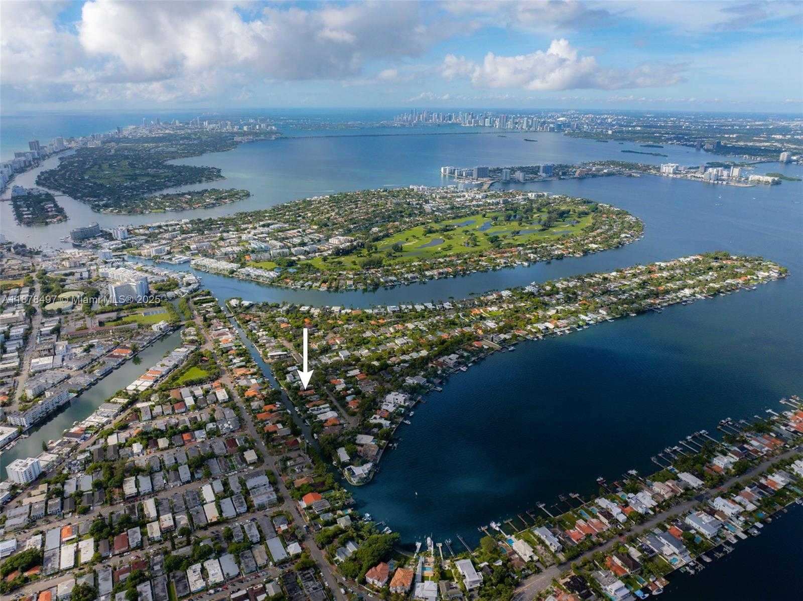 Small Image of 8033 NOREMAC AVE, Miami Beach Number 83