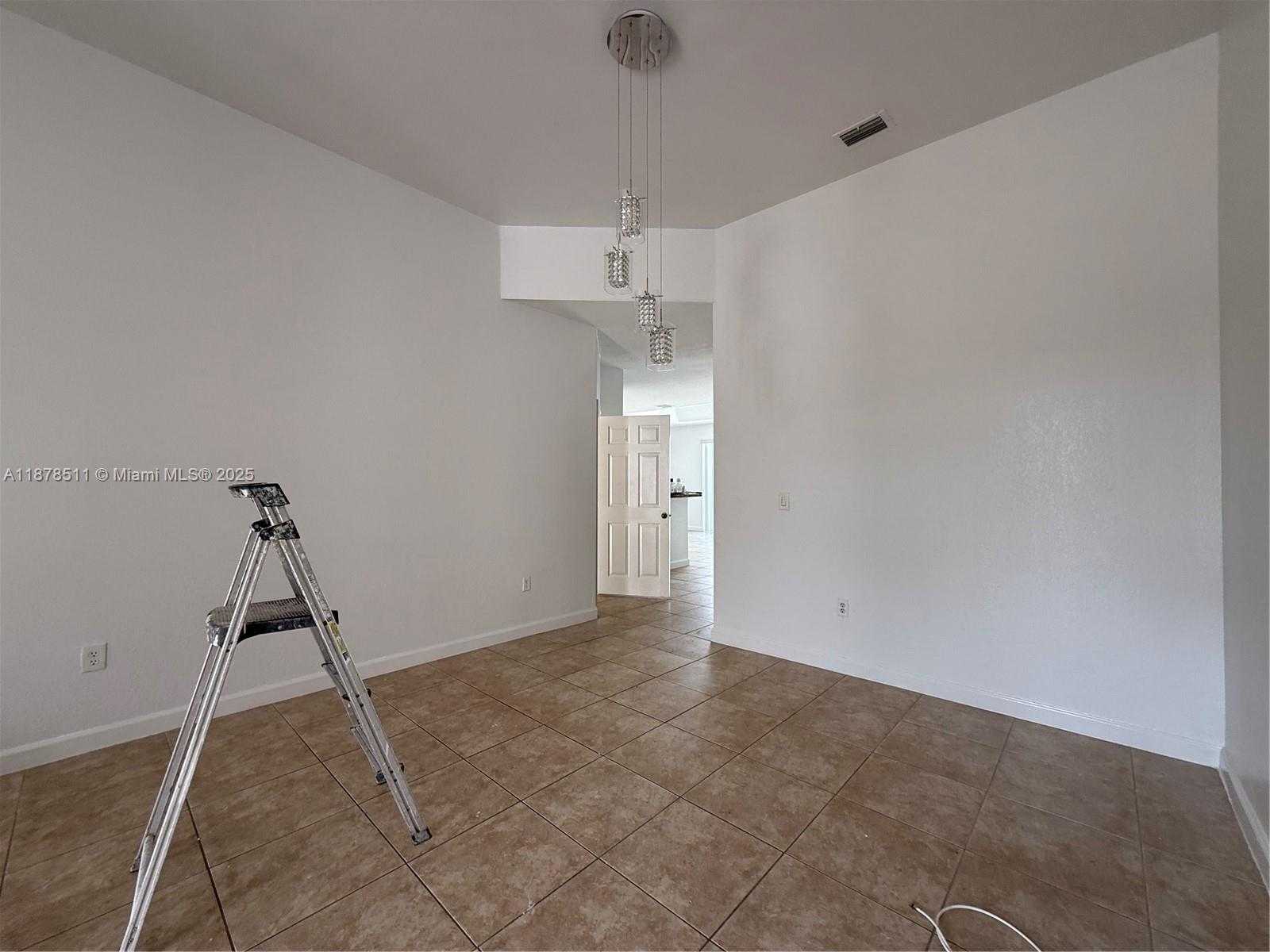 Small Image of 4045 NORTH EAST 15TH ST, Homestead Number 11