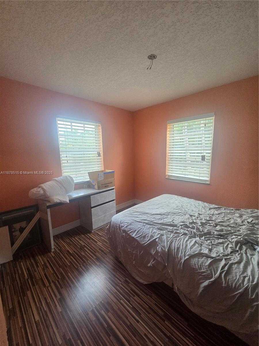 Small Image of 4320 NORTH EAST 18TH AVE, Pompano Beach Number 29