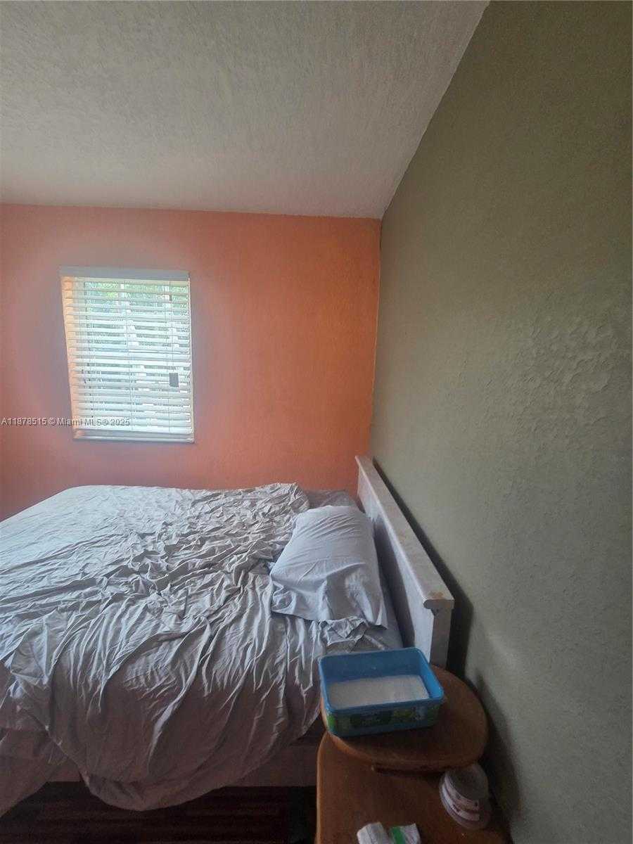 Small Image of 4320 NORTH EAST 18TH AVE, Pompano Beach Number 30