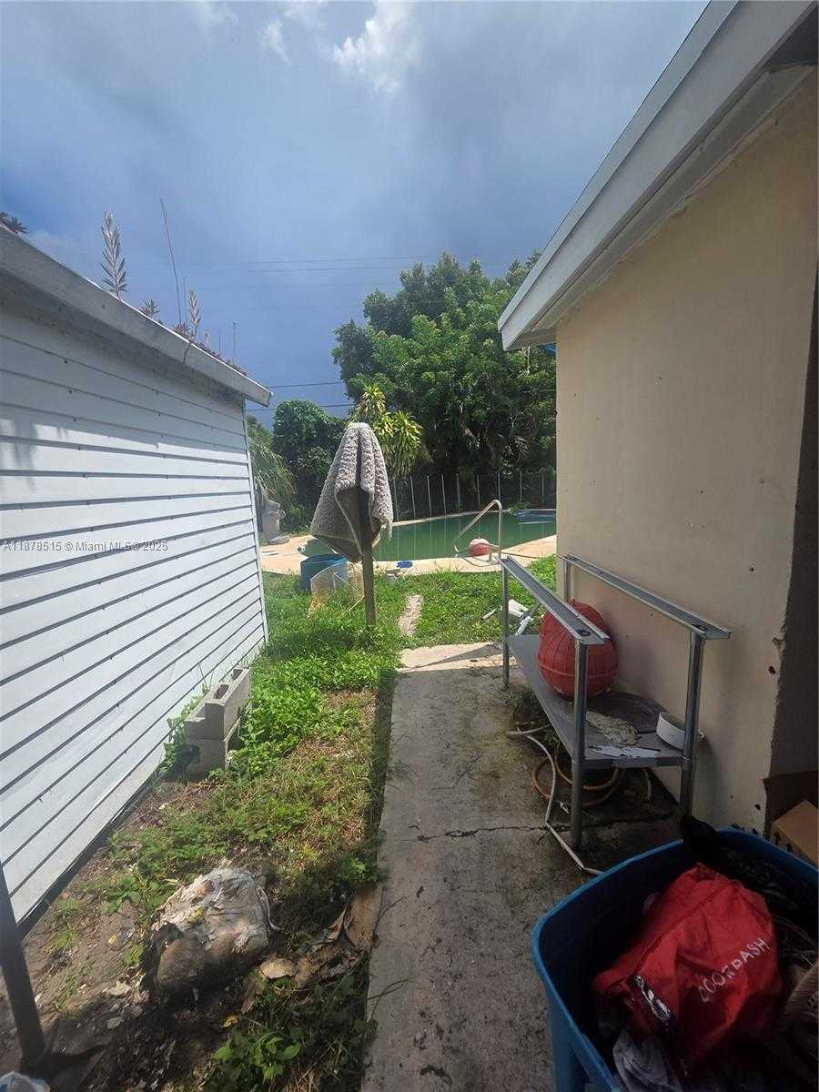 Small Image of 4320 NORTH EAST 18TH AVE, Pompano Beach Number 44