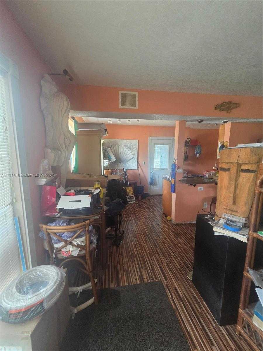 Small Image of 4320 NORTH EAST 18TH AVE, Pompano Beach Number 5