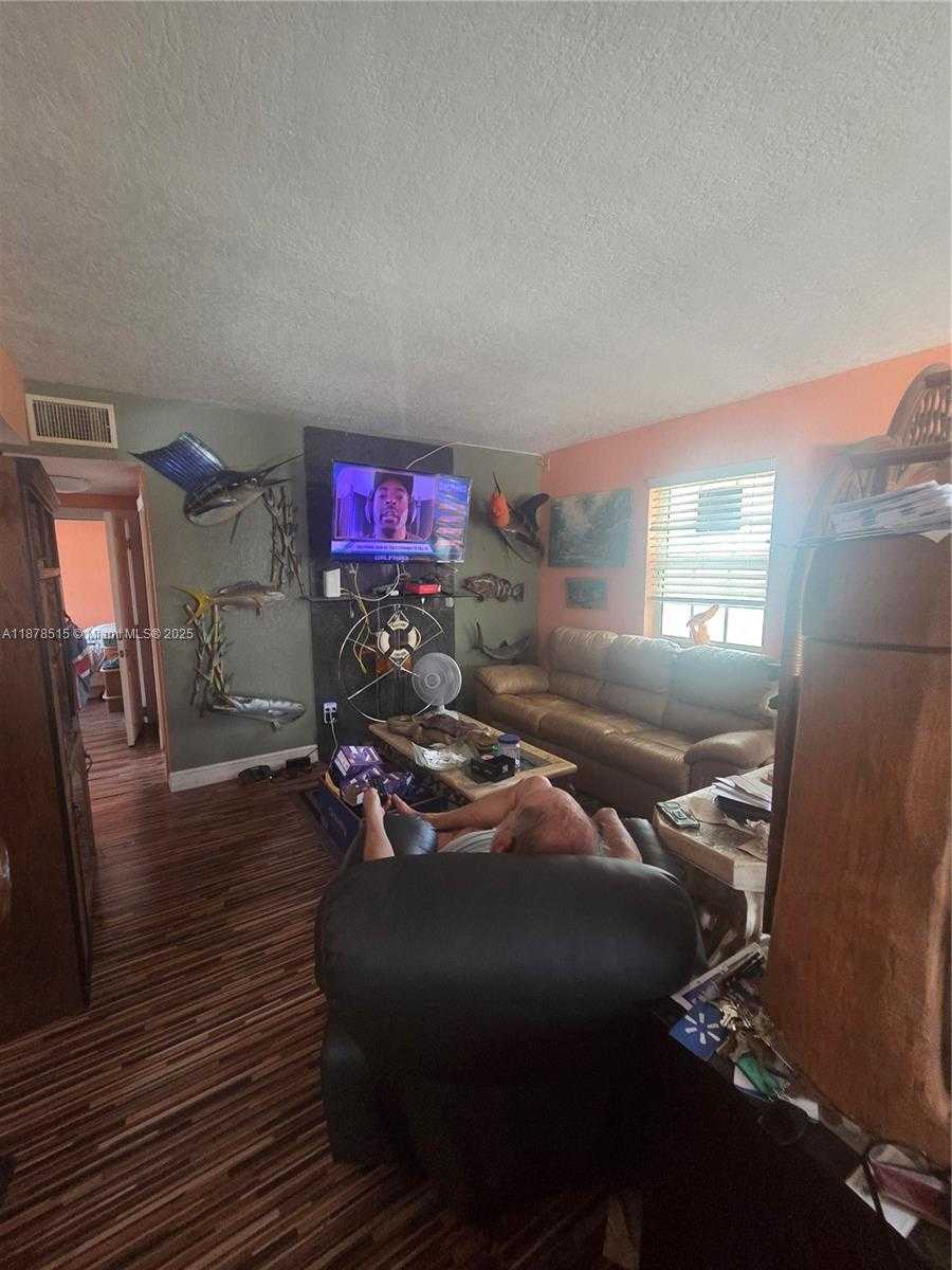 Small Image of 4320 NORTH EAST 18TH AVE, Pompano Beach Number 6