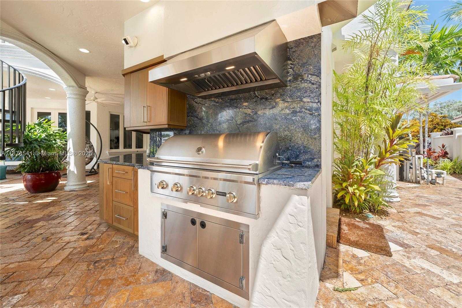 Small Image of 2770 NORTH EAST 23RD ST, Pompano Beach Number 38