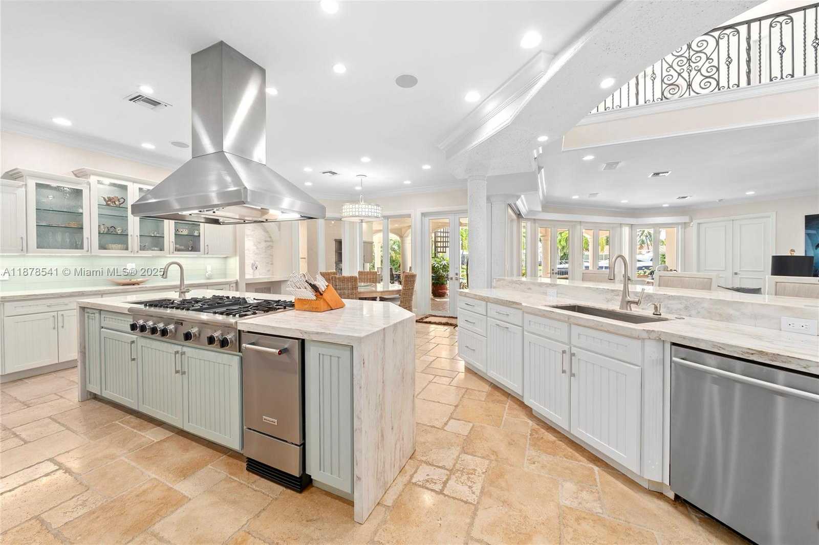 Small Image of 2770 NORTH EAST 23RD ST, Pompano Beach Number 9