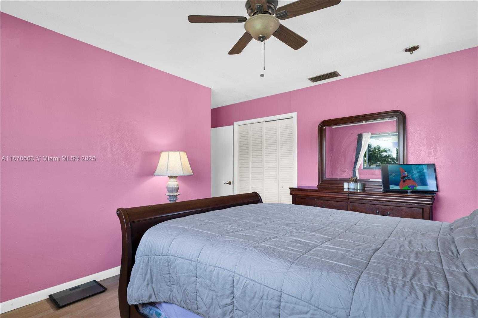 Small Image of 801 NORTH WEST 203RD ST, Miami Gardens Number 24