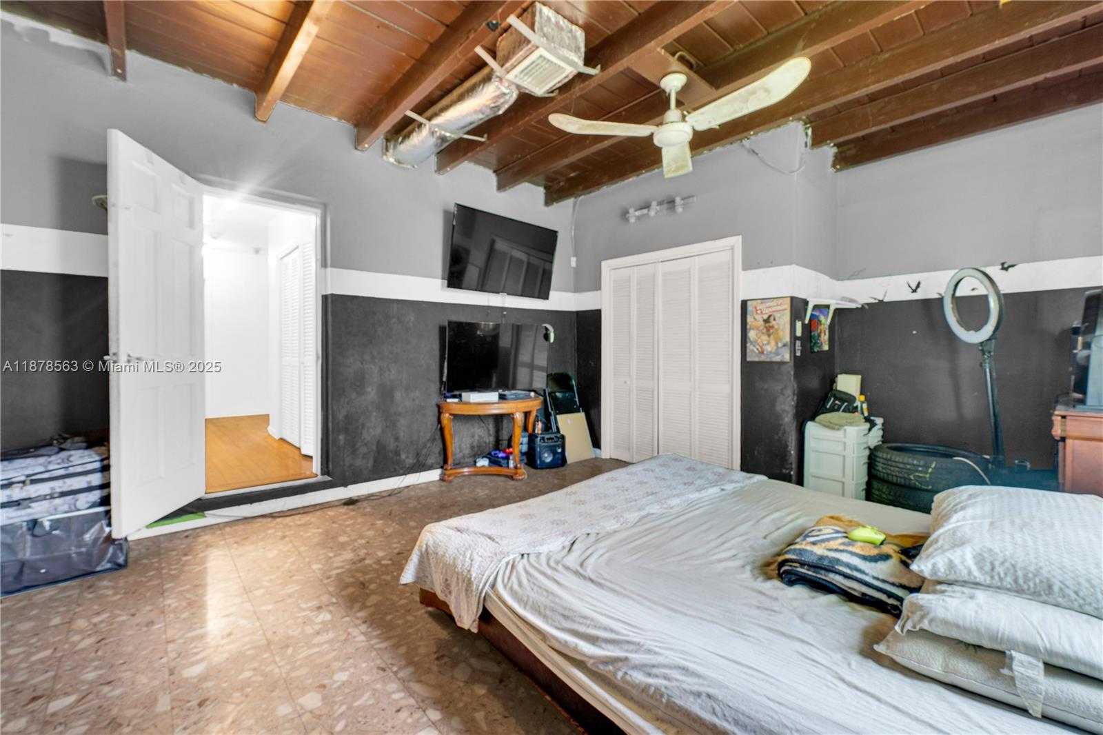 Small Image of 801 NORTH WEST 203RD ST, Miami Gardens Number 30