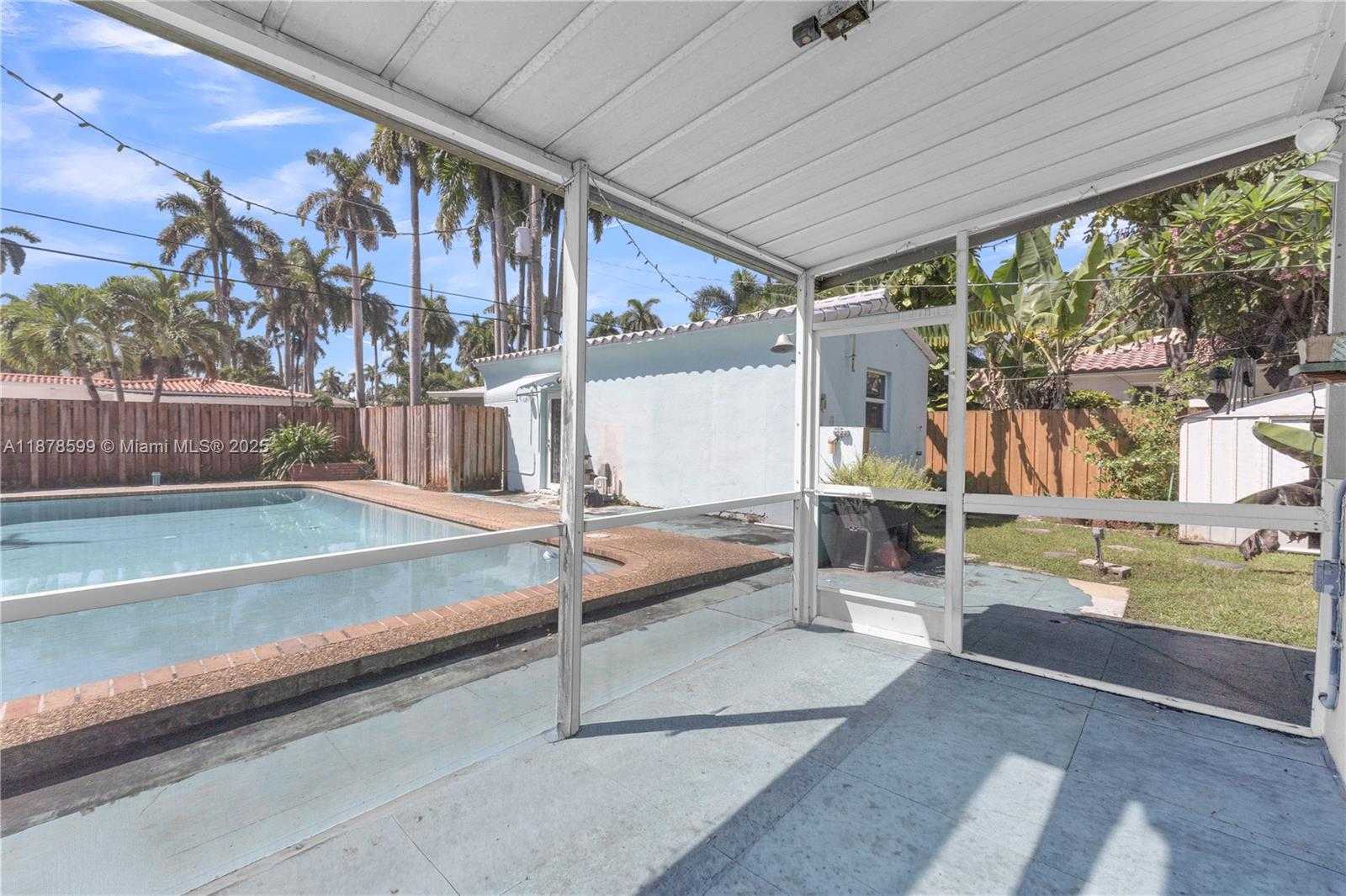 Small Image of 1146 POLK ST, Hollywood Number 16