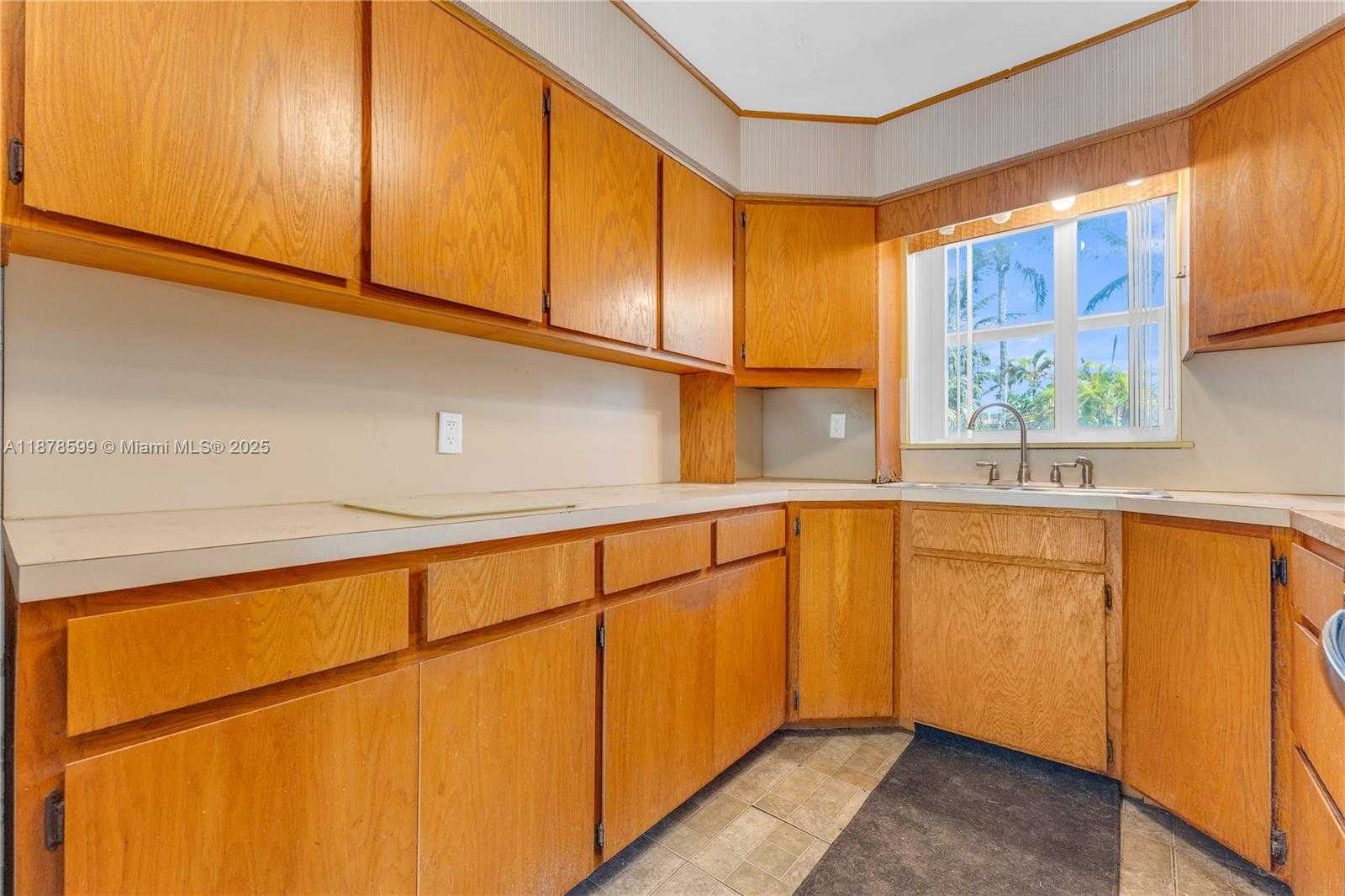 Small Image of 1146 POLK ST, Hollywood Number 22