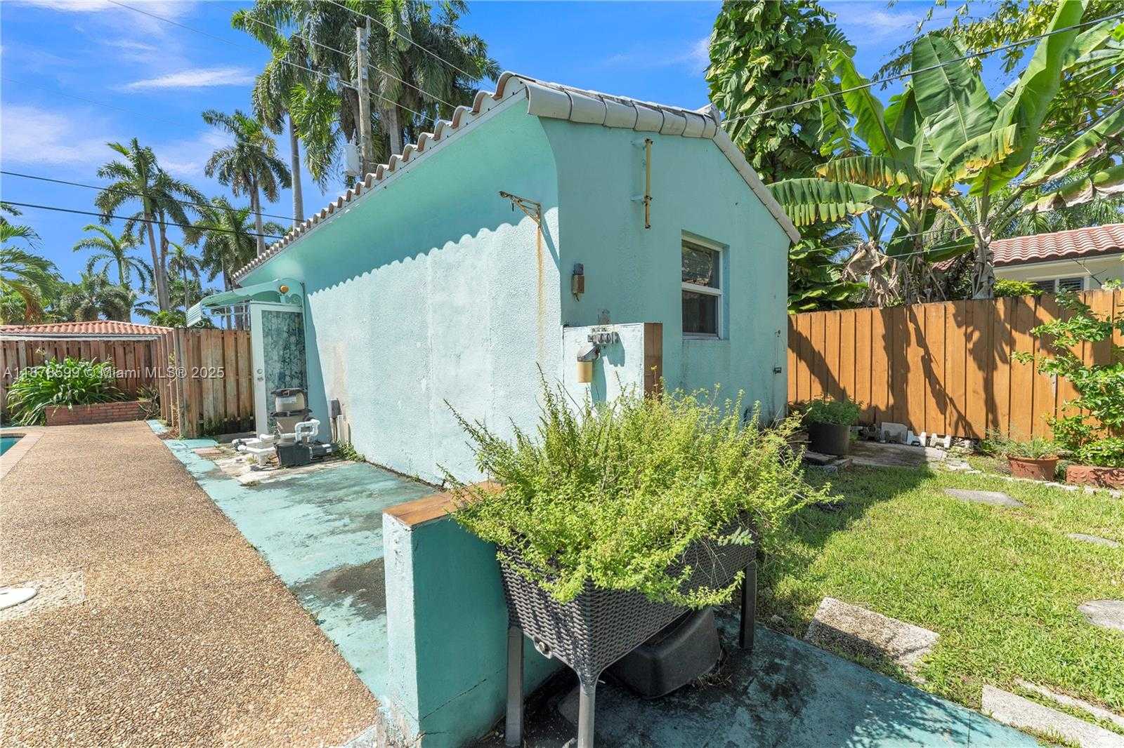 Small Image of 1146 POLK ST, Hollywood Number 33