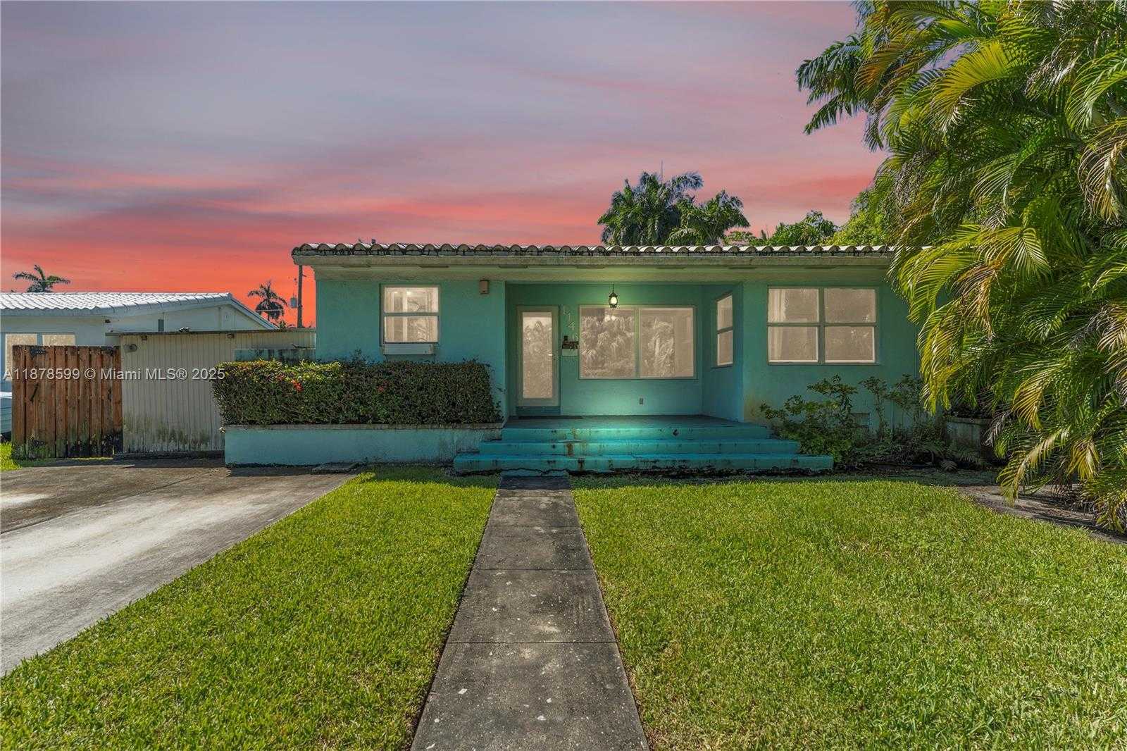 Small Image of 1146 POLK ST, Hollywood Number 49