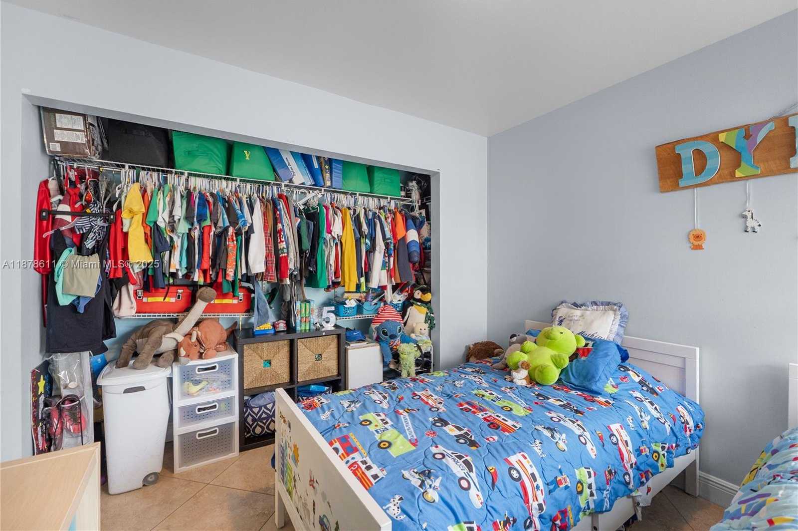 Small Image of 550 AUBURN WAY, Davie Number 17