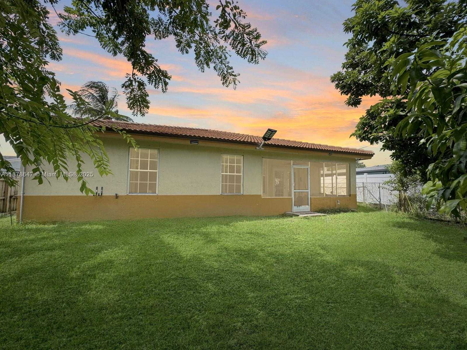 Small Image of 3165 SOUTH WEST 67TH AVE, Miramar Number 34