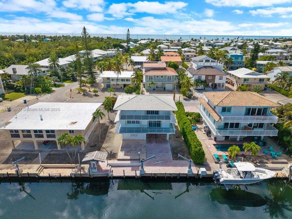 Small Image of 106 LISBON CT, Islamorada Number 11