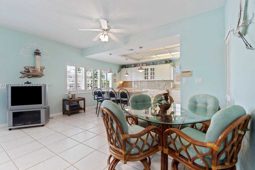 Small Image of 106 LISBON CT, Islamorada Number 30