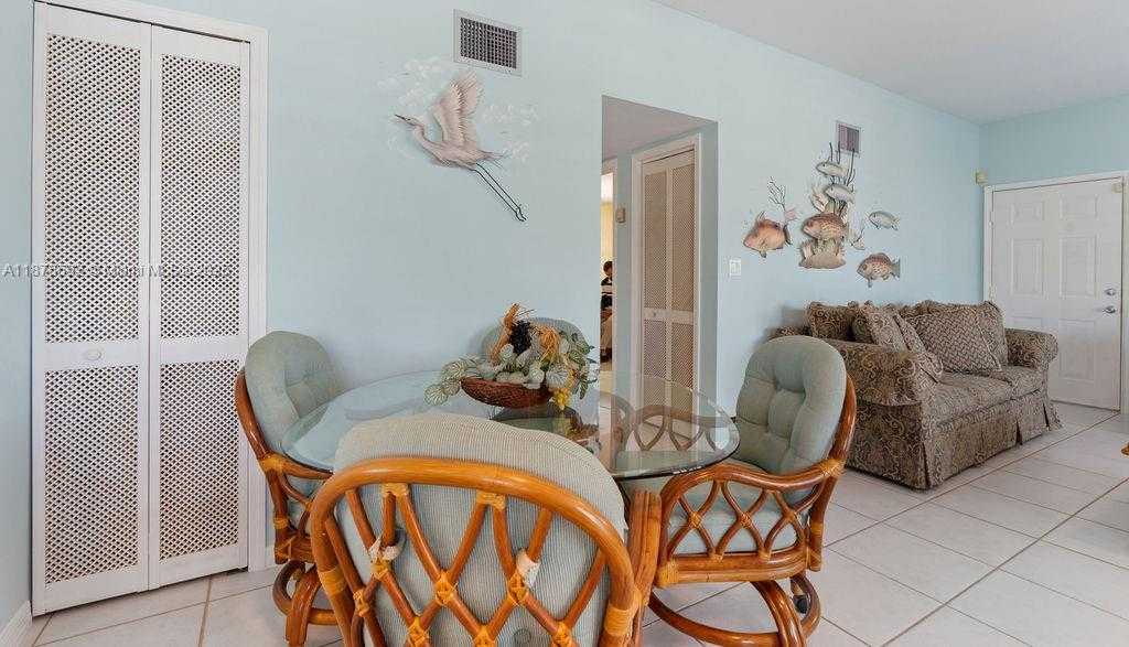 Small Image of 106 LISBON CT, Islamorada Number 31