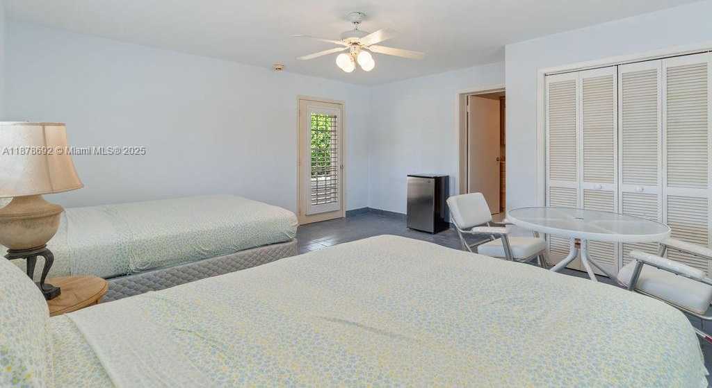 Small Image of 106 LISBON CT, Islamorada Number 38